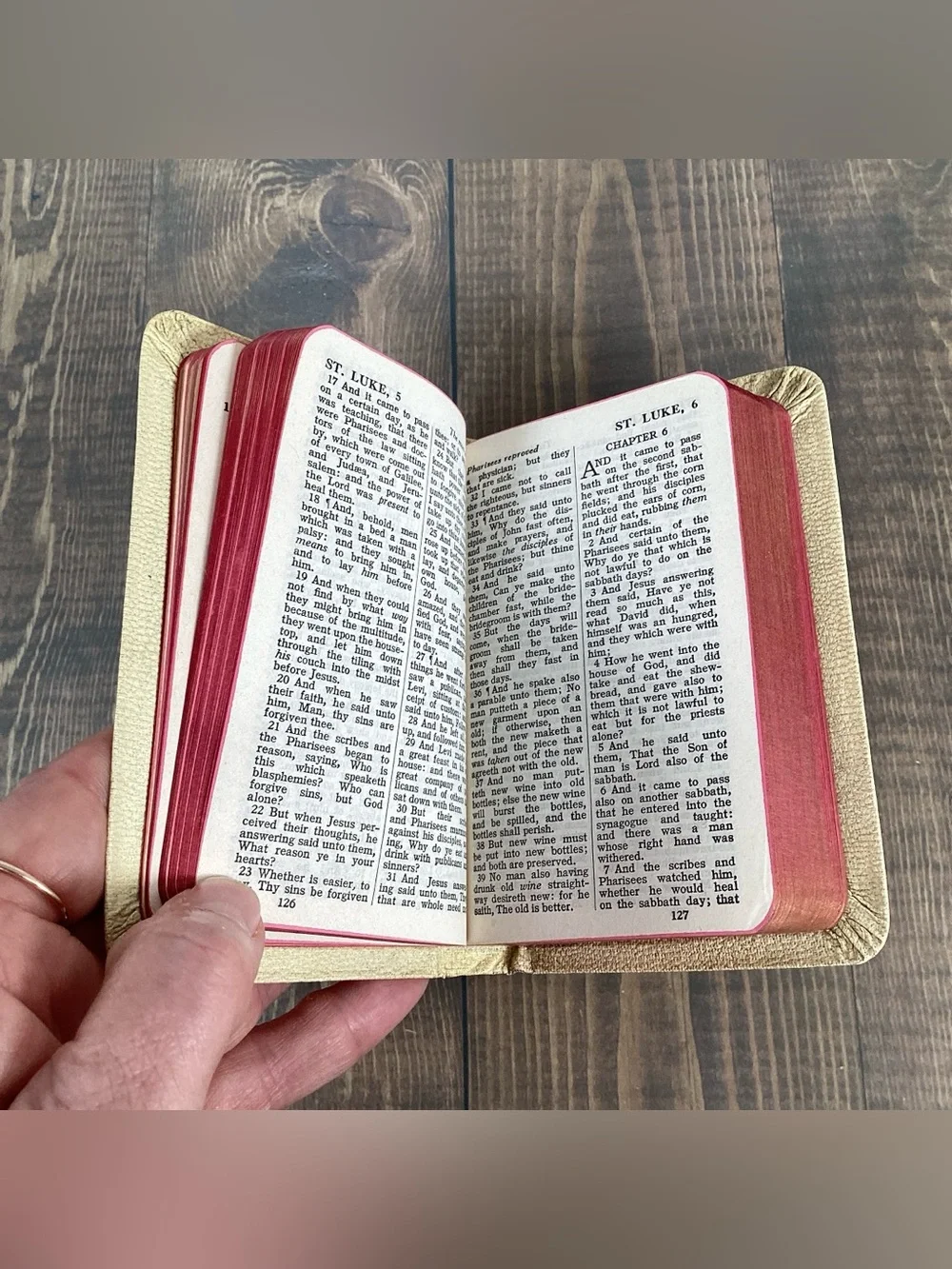1958 New Testament Psalms Proverbs Nurse Edition Florence Nightingale Pledge